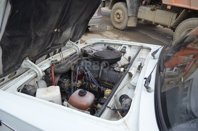 LADA (VAZ) 2106 2001, 242,000 km - 1.3 l - Bakı