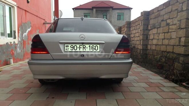 Mercedes C 240 1998, 310,000 km - 2.4 л - Bakı