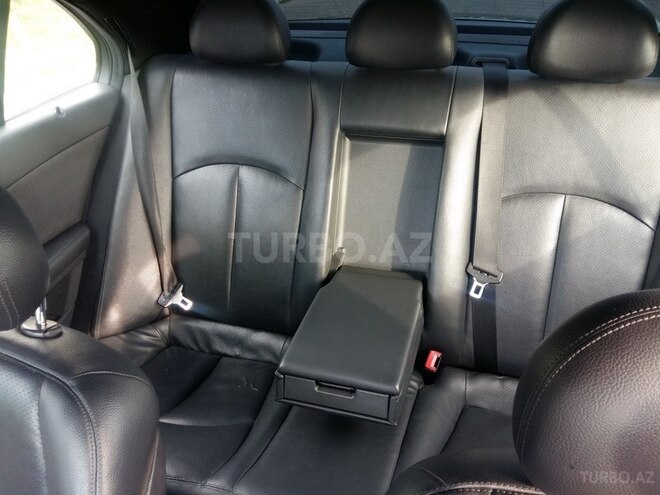Mercedes E 220 2004, 218,078 km - 2.2 l - Şirvan