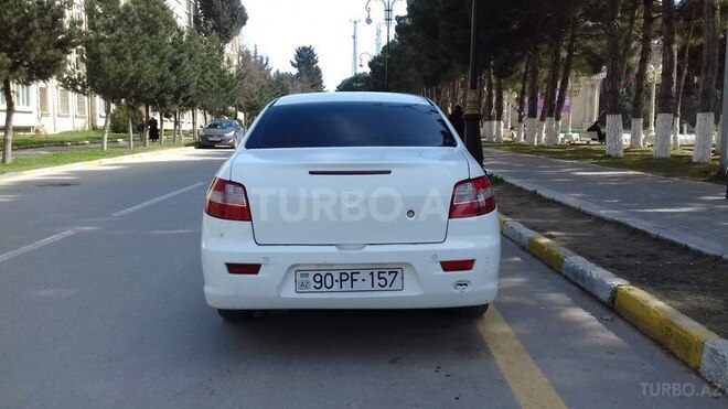 Iran Khodro Runna 2014, 180,000 km - 1.6 l - Xırdalan