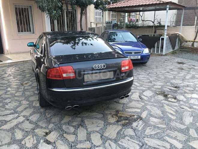 Audi A8 2003, 200,000 km - 4.2 l - Bakı