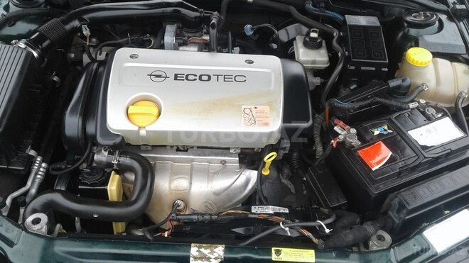 Opel Vectra 2001, 224,000 km - 1.6 л - Bakı