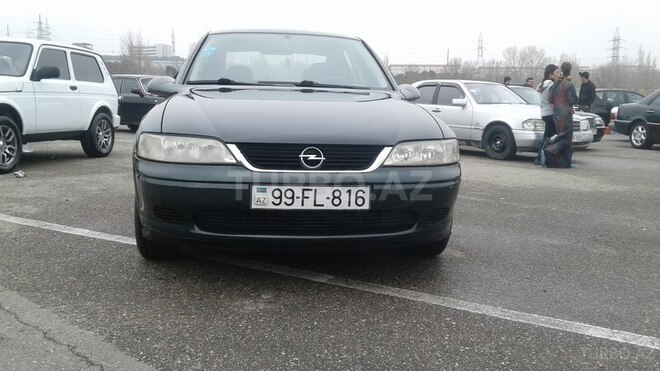 Opel Vectra 2001, 224,000 km - 1.6 л - Bakı