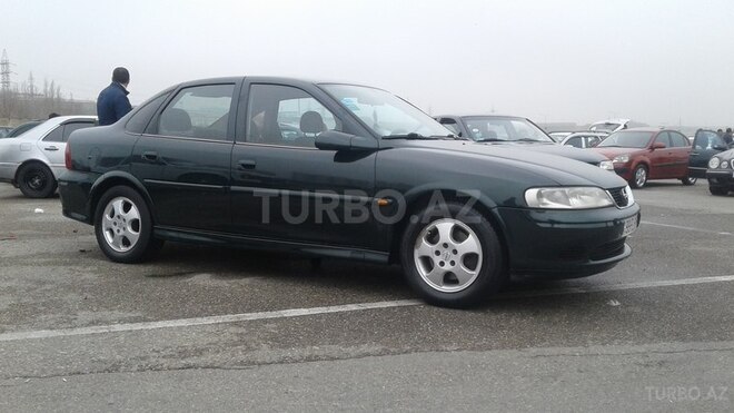 Opel Vectra 2001, 224,000 km - 1.6 л - Bakı