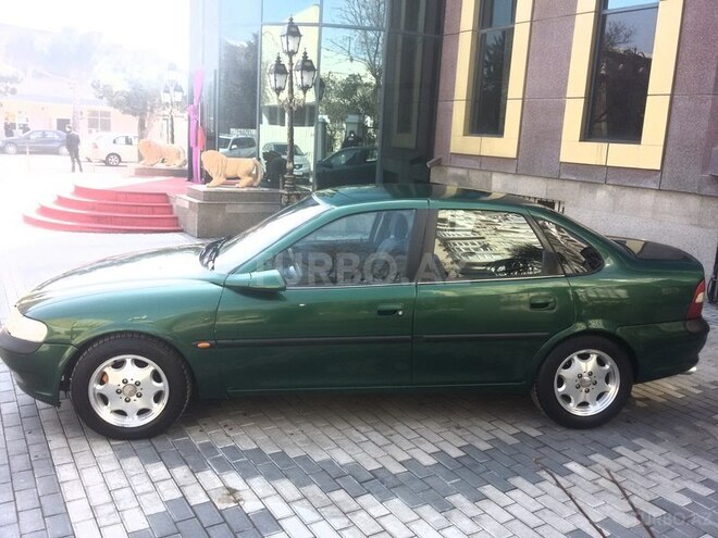 Opel Vectra 1996, 285,632 km - 2.0 л - Bakı