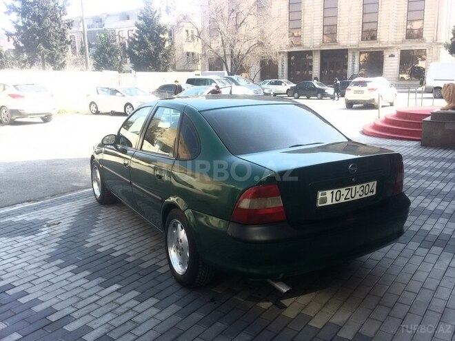 Opel Vectra 1996, 285,632 km - 2.0 л - Bakı