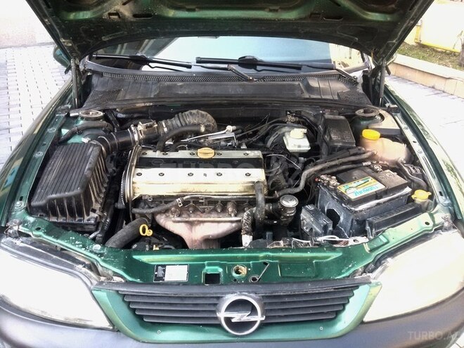 Opel Vectra 1996, 285,632 km - 2.0 л - Bakı