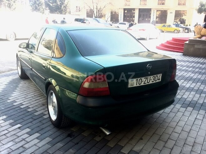 Opel Vectra 1996, 285,632 km - 2.0 л - Bakı