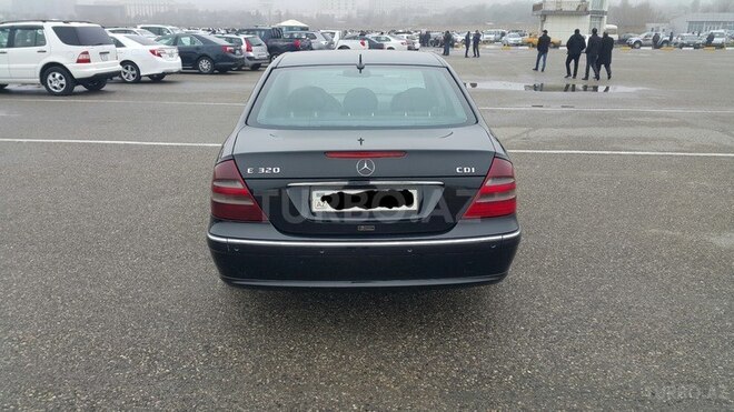 Mercedes E 320 2003, 305,873 km - 3.2 л - Bakı
