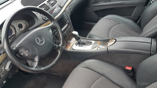 Mercedes E 320 2003, 305,873 km - 3.2 л - Bakı