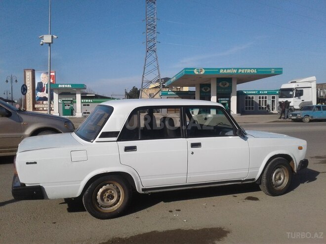 LADA (VAZ) 2107 2002, 122,000 km - 1.6 l - Sabirabad