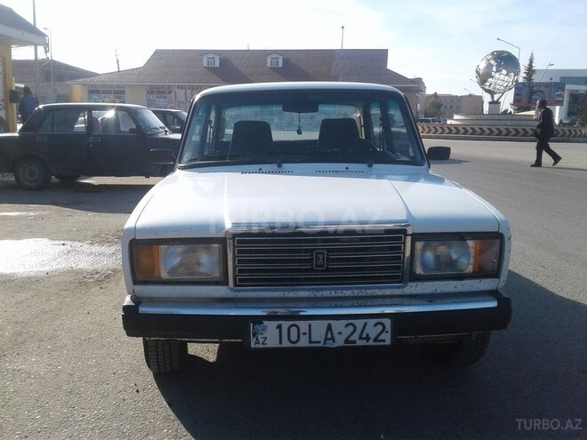 LADA (VAZ) 2107 2002, 122,000 km - 1.6 l - Sabirabad