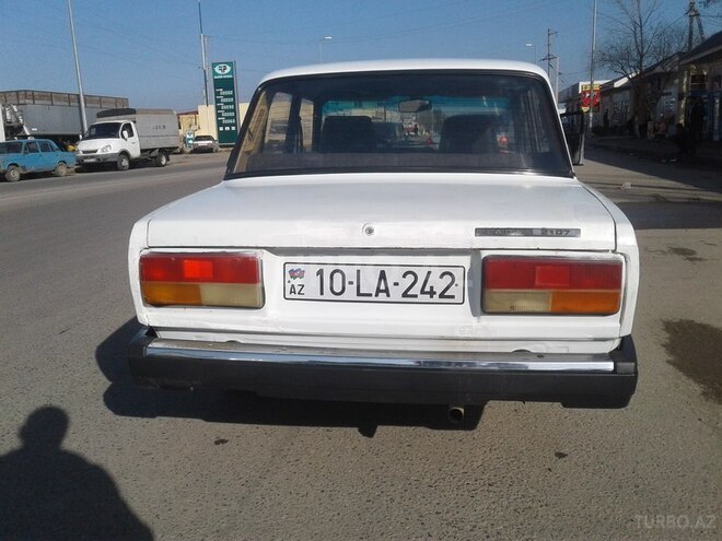 LADA (VAZ) 2107 2002, 122,000 km - 1.6 l - Sabirabad