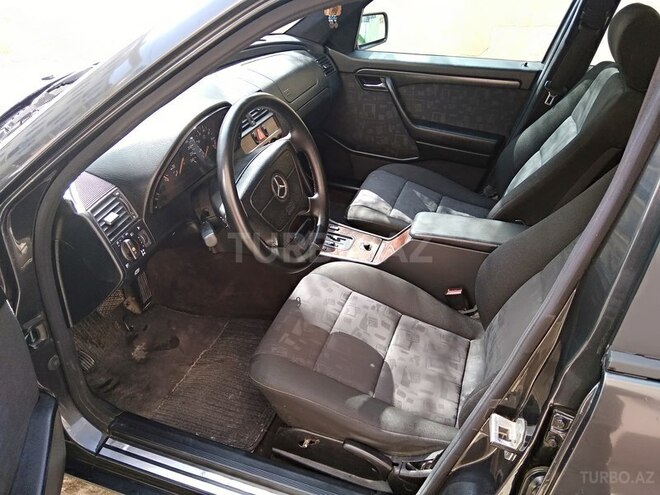 Mercedes C 200 1996, 320,000 km - 2.0 л - Bakı