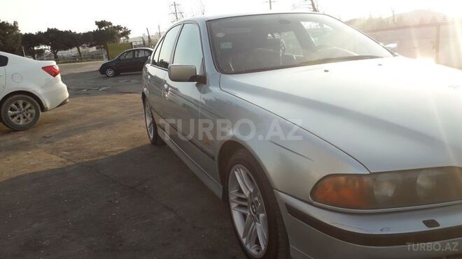 BMW 528 1997, 300,000 km - 2.8 l - Bakı