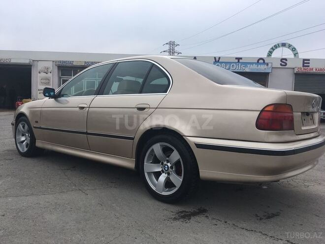 BMW 528 1997, 356,237 km - 2.8 л - Xırdalan