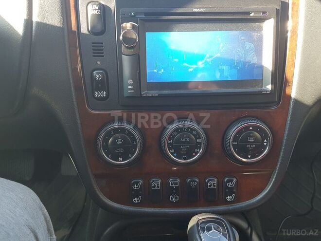 Mercedes ML 320 2001, 146,000 km - 3.2 l - Lənkəran