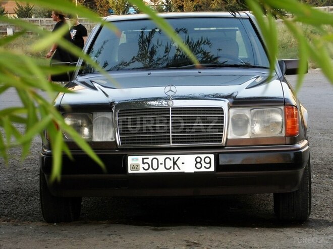 Mercedes E 200 1992, 320,000 km - 2.0 л - Sumqayıt
