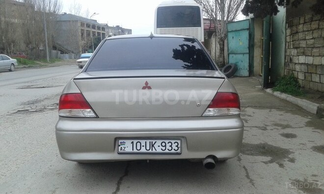 Mitsubishi Lancer 2002, 250,000 km - 1.3 l - Bakı