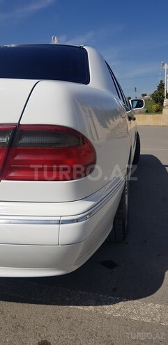 Mercedes E 320 1997, 250,000 km - 3.2 l - Bərdə