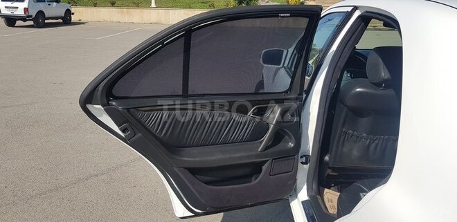 Mercedes E 320 1997, 250,000 km - 3.2 l - Bərdə