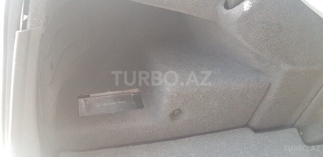 Mercedes E 320 1997, 250,000 km - 3.2 l - Bərdə
