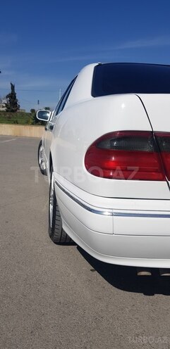 Mercedes E 320 1997, 250,000 km - 3.2 l - Bərdə