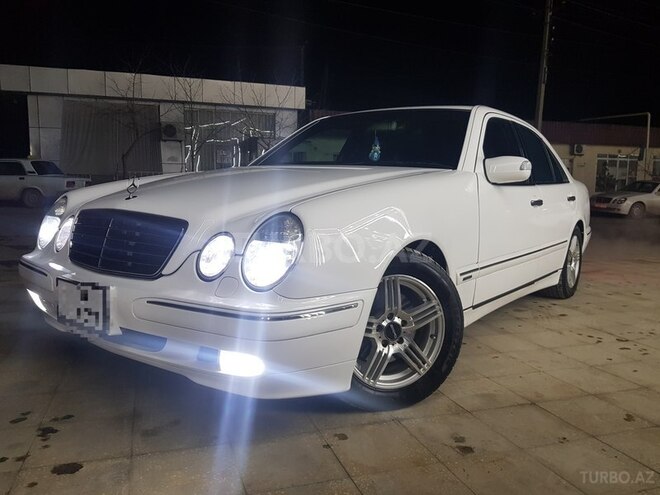 Mercedes E 320 1997, 250,000 km - 3.2 l - Bərdə
