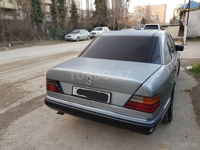 Mercedes E 200 1991, 255,555 km - 2.0 l - Bakı