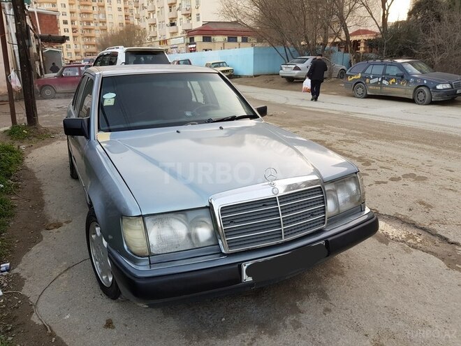 Mercedes E 200 1991, 255,555 km - 2.0 l - Bakı