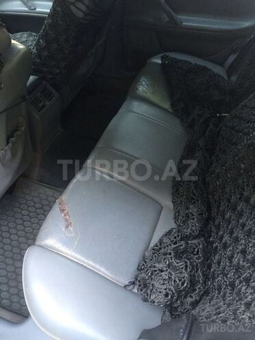 Mercedes E 220 2001, 26,000 km - 0.1 л - Bakı