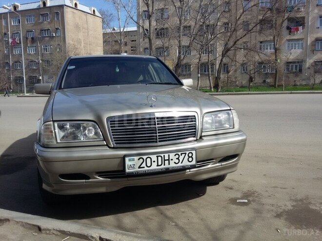 Mercedes C 200 1997, 171,000 km - 2.2 l - Gəncə