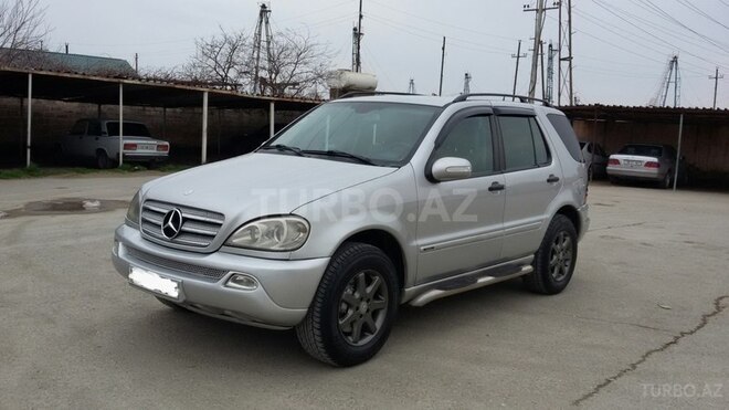 Mercedes ML 270 2002, 273,000 km - 2.7 л - Bakı