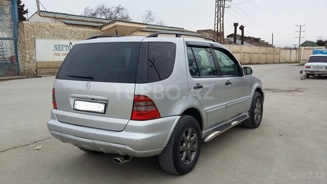 Mercedes ML 270 2002, 273,000 km - 2.7 л - Bakı