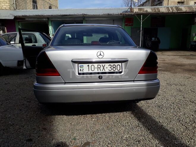 Mercedes C 180 1994, 250,000 km - 1.8 l - Gəncə