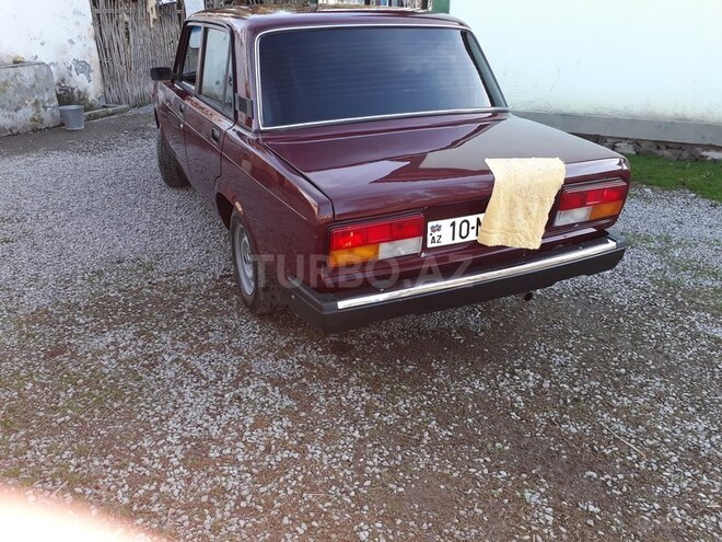LADA (VAZ) 2107 2005, 280,000 km - 1.6 л - Ucar