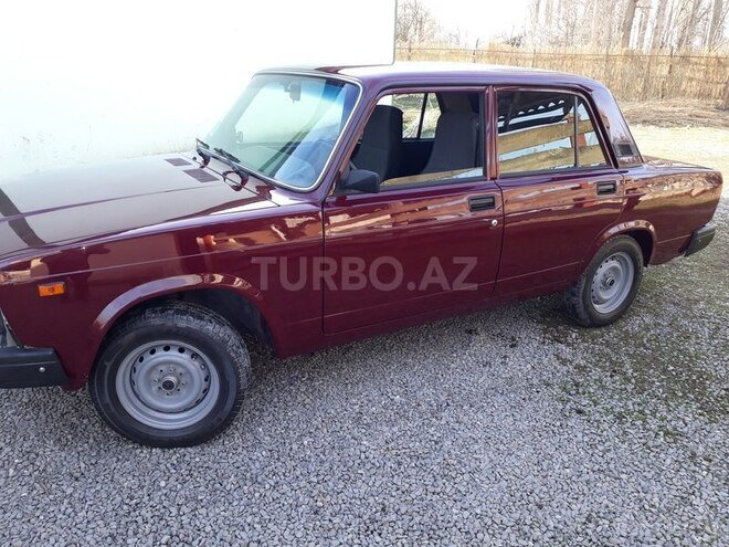 LADA (VAZ) 2107 2005, 280,000 km - 1.6 л - Ucar