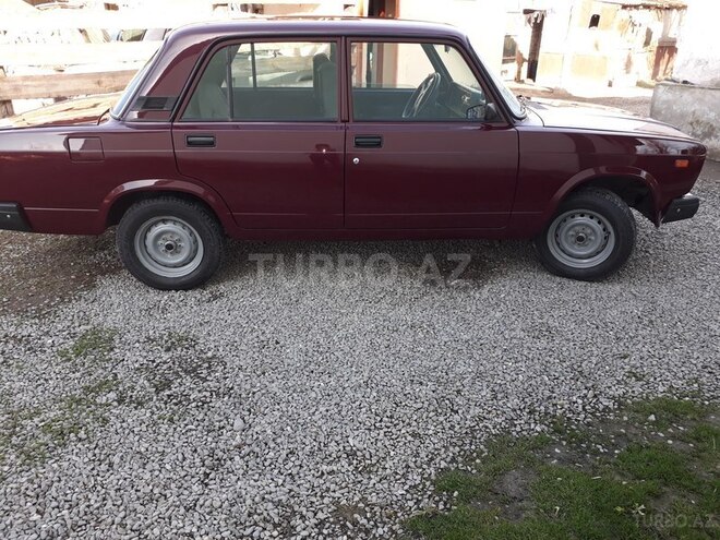 LADA (VAZ) 2107 2005, 280,000 km - 1.6 л - Ucar