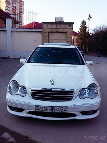 Mercedes C 230 2005, 218,000 km - 2.5 l - Bakı