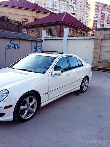 Mercedes C 230 2005, 218,000 km - 2.5 l - Bakı