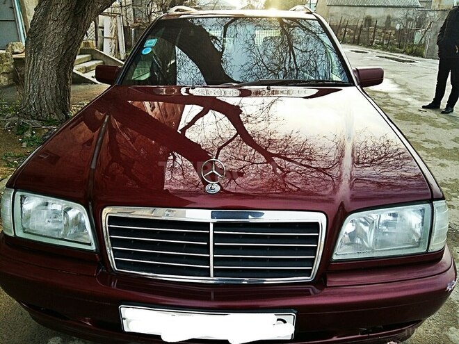 Mercedes C 180 1999, 325,900 km - 1.8 l - Bakı
