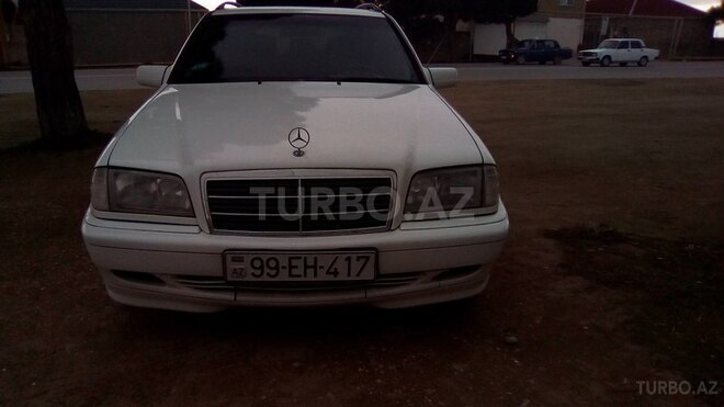 Mercedes C 220 1999, 385,400 km - 2.2 l - Bakı