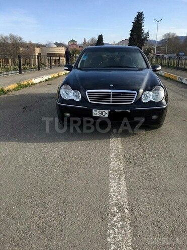 Mercedes C 200 2000, 329,025 km - 2.0 l - Qazax