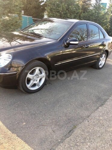 Mercedes C 200 2000, 329,025 km - 2.0 l - Qazax