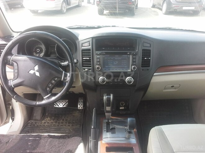 Mitsubishi Pajero 2007, 158,000 km - 3.0 л - Bakı