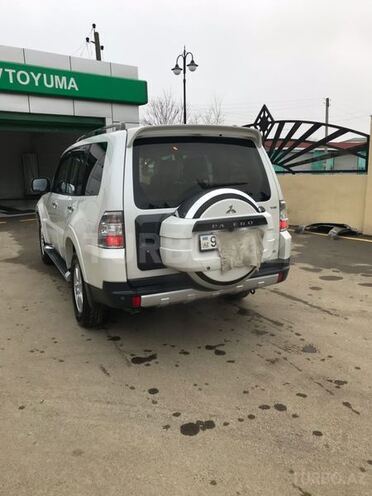 Mitsubishi Pajero 2007, 158,000 km - 3.0 л - Bakı