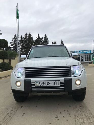 Mitsubishi Pajero 2007, 158,000 km - 3.0 л - Bakı