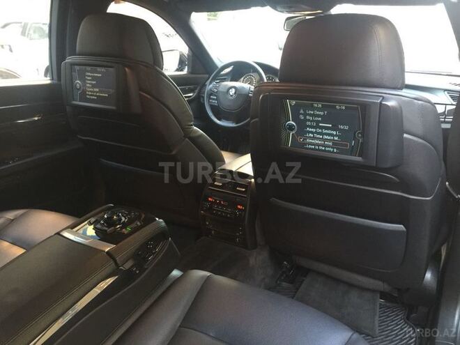 BMW 750 2010, 88,000 km - 4.4 l - Bakı