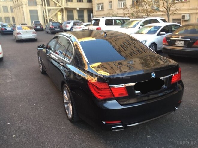 BMW 750 2010, 88,000 km - 4.4 l - Bakı