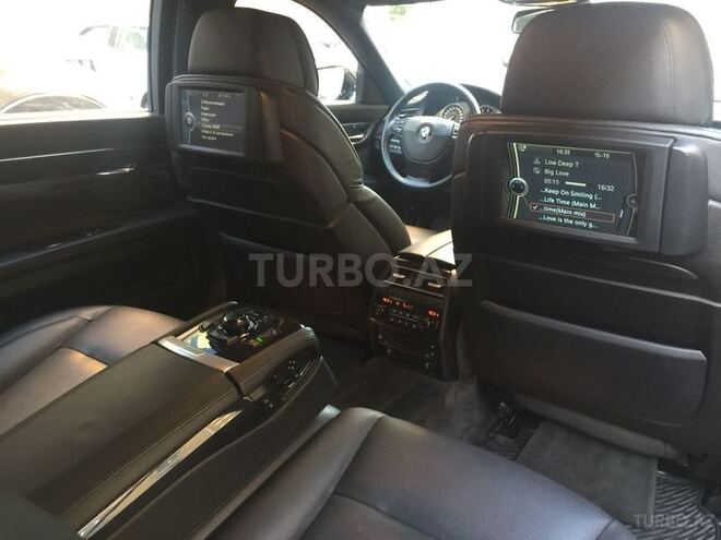 BMW 750 2010, 88,000 km - 4.4 l - Bakı